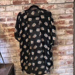 Full Tilt Flower Kimono